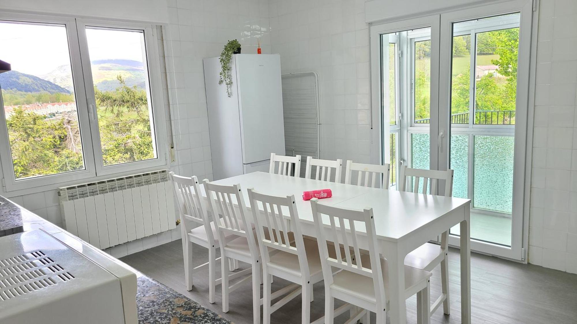 Апартаменты Casa Renovada Con Chill Out En Espinosa Эспиноса-де-лос-Монтерос Экстерьер фото